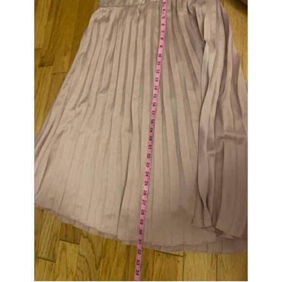 Sweet Salt Women's pink metallic chiffon Pleated elastic waist Midi Skirt Size 6 - Picture 9 of 9